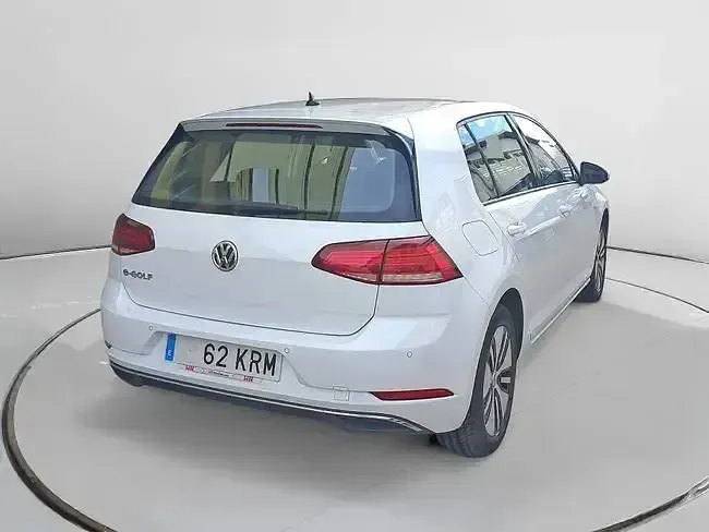 Usado VW Golf VII 100 kW (136 CV) 2018 Blanco