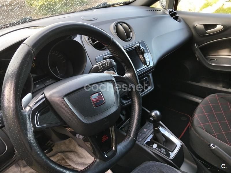 Usado Seat Ibiza SC CUPRA 180 CV (132 kW) 2010 Rojo Utilitario