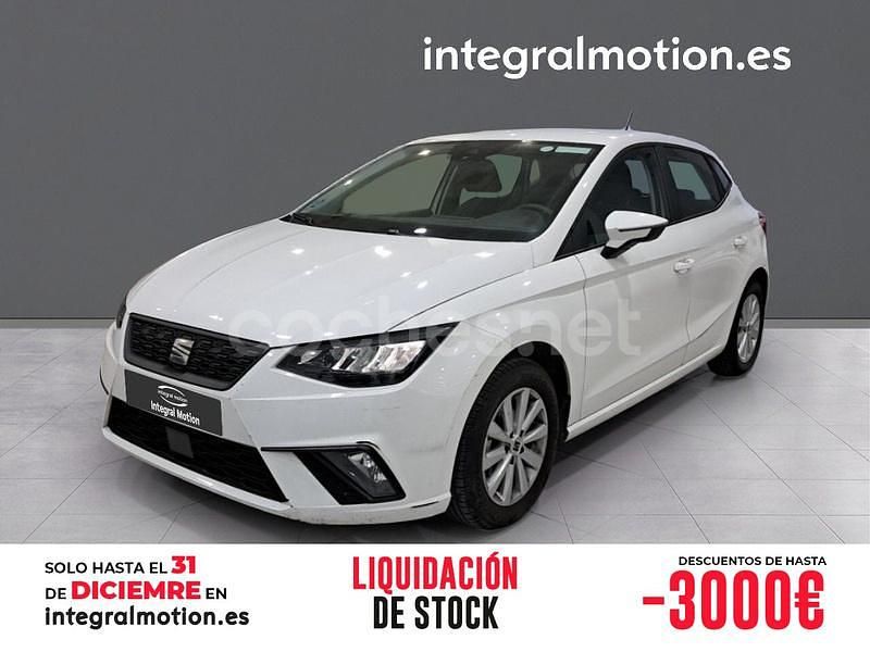 Usado Seat Ibiza Reference 80 CV (58 kW) 2023 Blanco Berlina