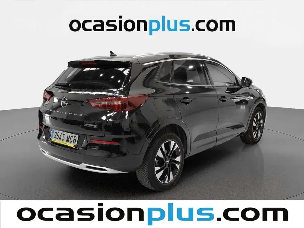 Usado Opel Grandland X Ultimate 131 CV (96 kW) 2022 Negro SUV
