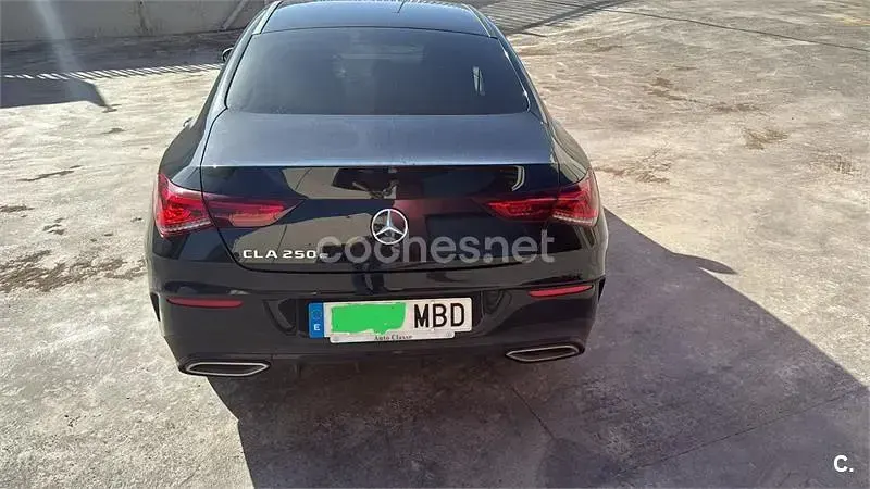 Usado Mercedes CLA250e 218 CV (160 kW) 2022 Negro Berlina