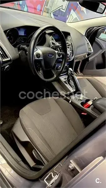 Usado Ford Focus Sport 163 CV (119 kW) 2012 Gris / plata Berlina