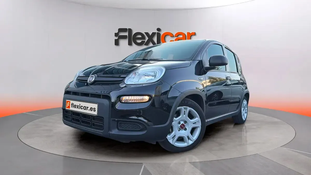 Usado Fiat Panda 71 CV (52 kW) 2023 Negro Utilitario