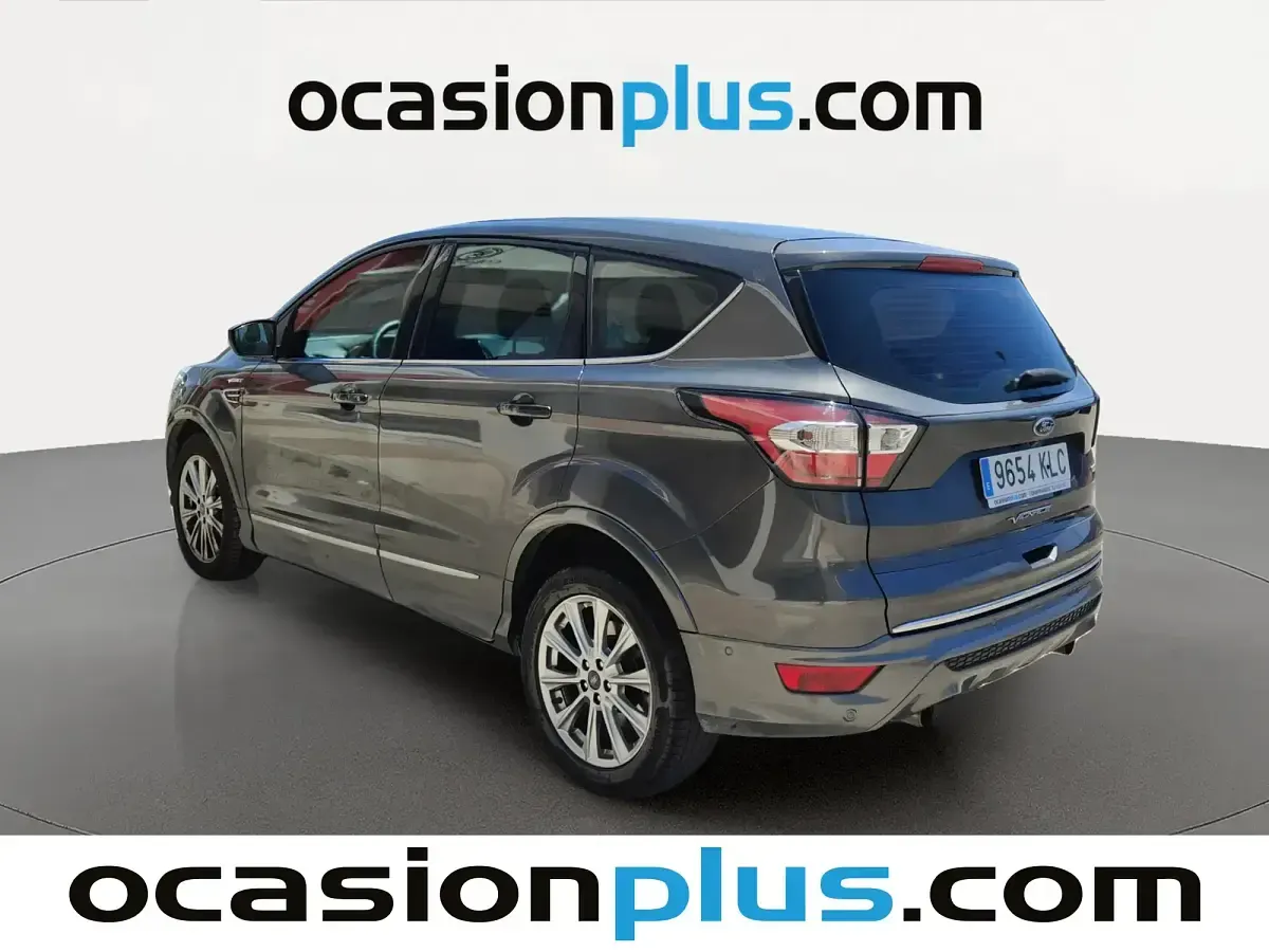 Usado Ford Kuga Vignale 180 CV (132 kW) 2018 Gris SUV