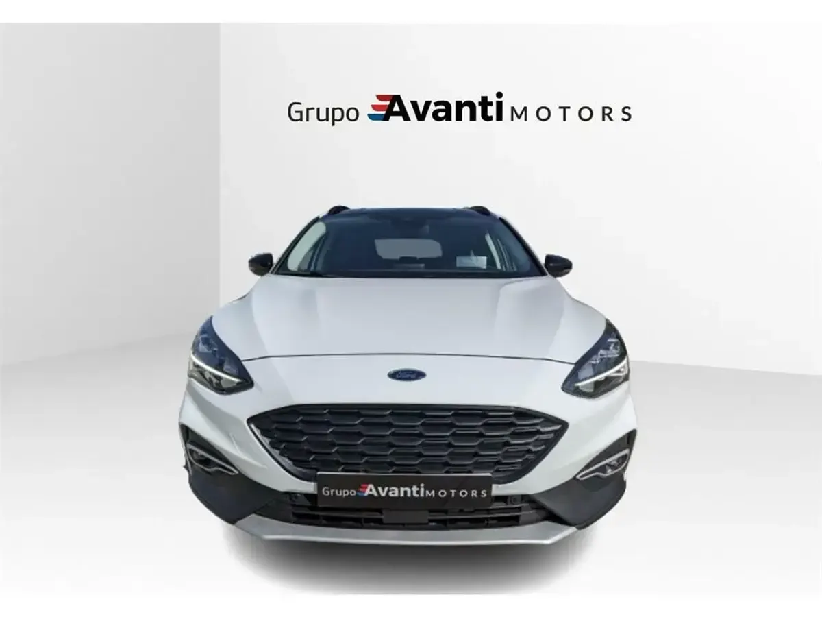 Usado Ford Focus Active 125 CV (91 kW) 2019 Blanco Berlina