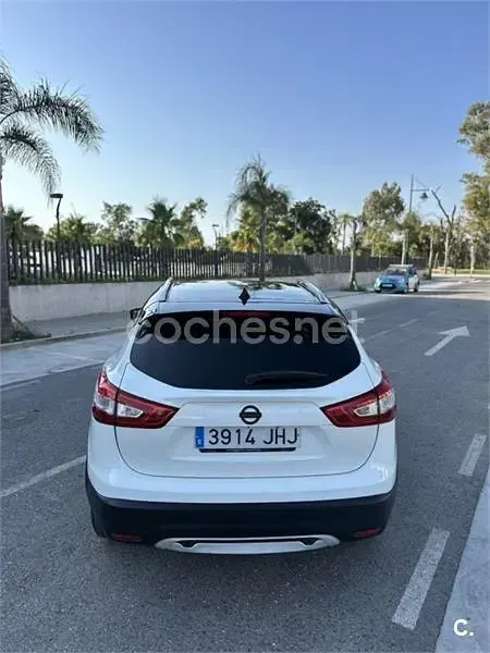 Usado Nissan Qashqai Premium Edition 110 CV (80 kW) 2015 Blanco SUV