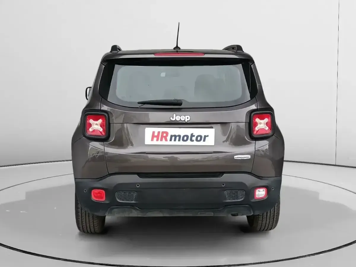 Usado Jeep Renegade Longitude 140 CV (102 kW) 2017 Gris SUV