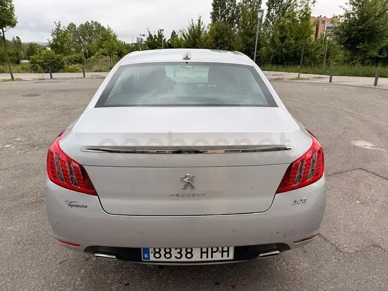 Usado Peugeot 508 Allure 163 CV (119 kW) 2013 Gris / plata Berlina