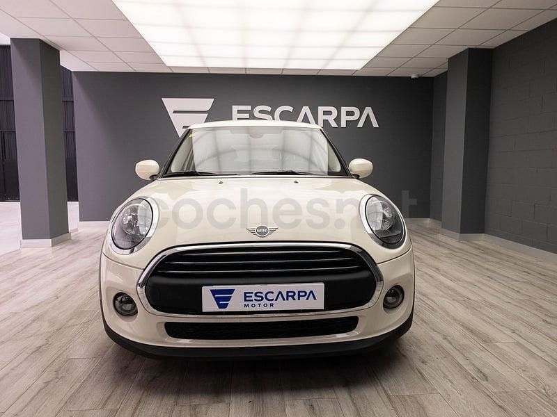 Usado Mini ONE 102 CV (75 kW) 2020 Beige Utilitario