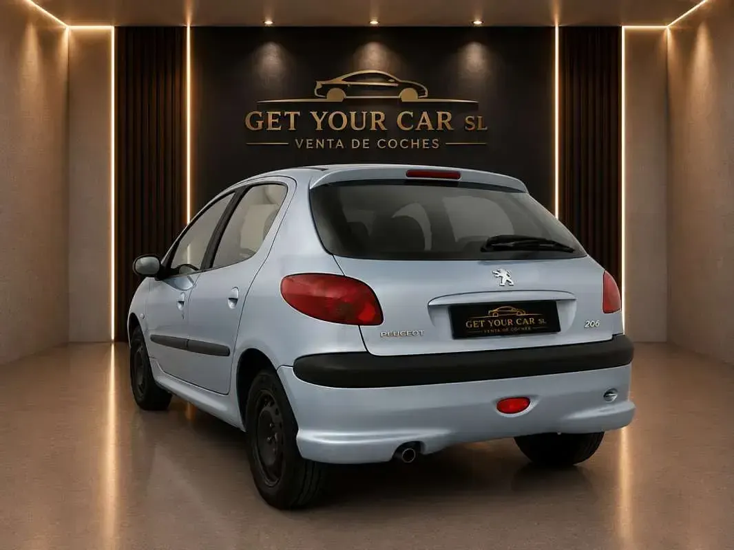 Usado Peugeot 206 75 CV (55 kW) 2004 Azul Utilitario