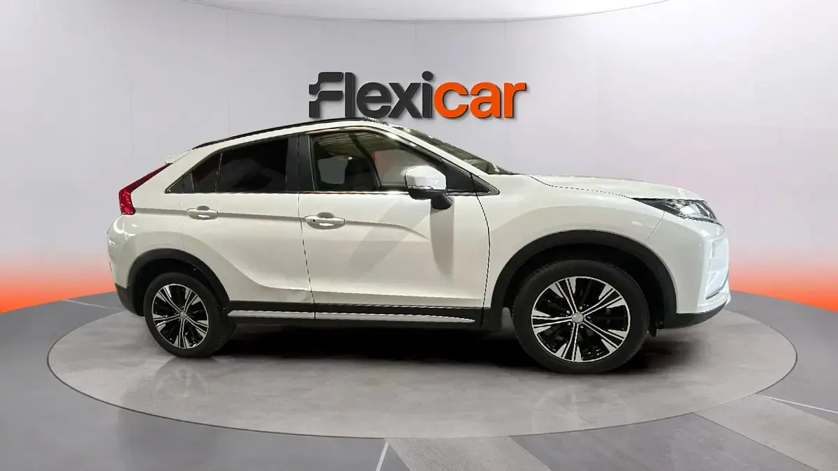 Usado Mitsubishi Eclipse Cross Spirit 163 CV (119 kW) 2018 Negro SUV