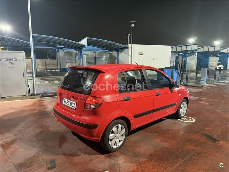 Rojo Usado 2005 Hyundai Getz Utilitario | 2000 € (Precio justo) - Imagen 1/3