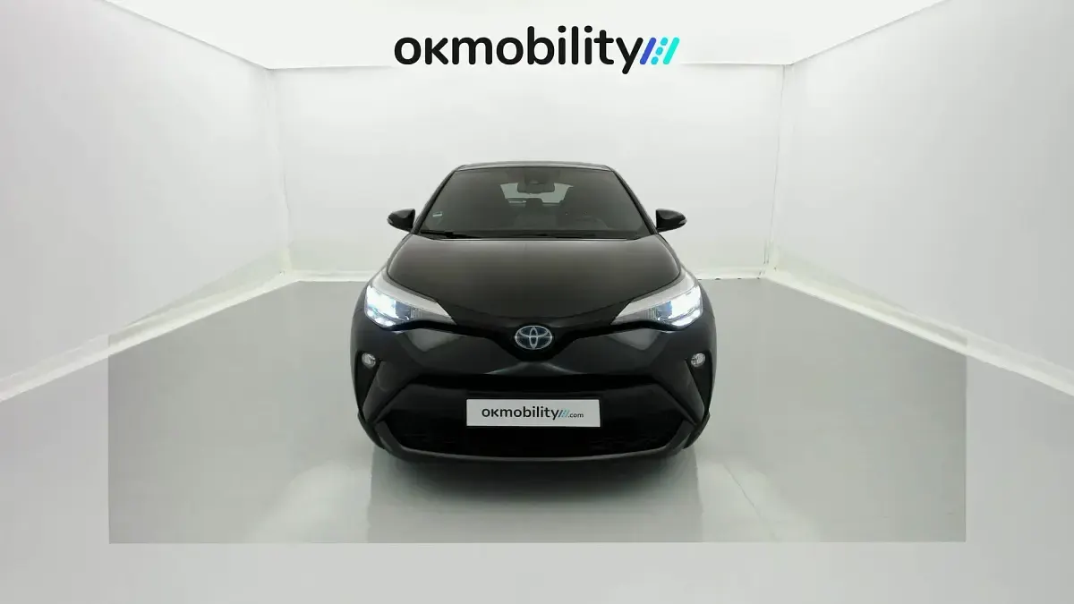 Käytetty Toyota C-HR Business Edition 122 HP (89 kW) 2023 Musta Katumaasturi