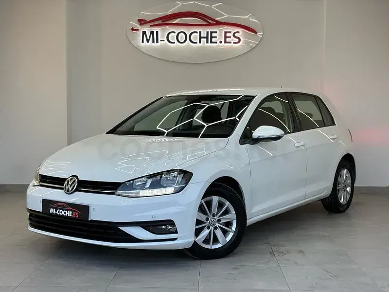 Usado VW Golf VII Edition 115 CV (84 kW) 2018 Blanco Berlina