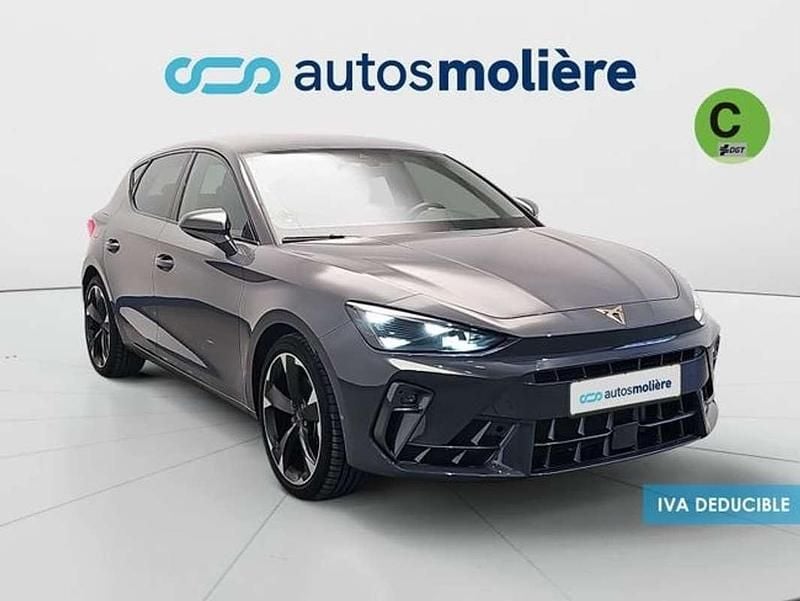 Usado Cupra Leon 150 CV (110 kW) 2025 Gris Utilitario