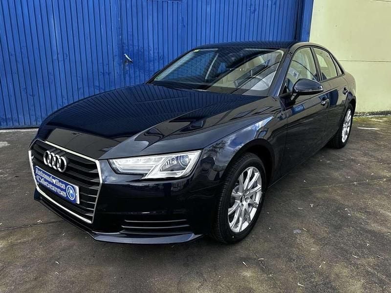 Usado Audi A4 Advanced 150 CV (110 kW) 2016 Azul Berlina