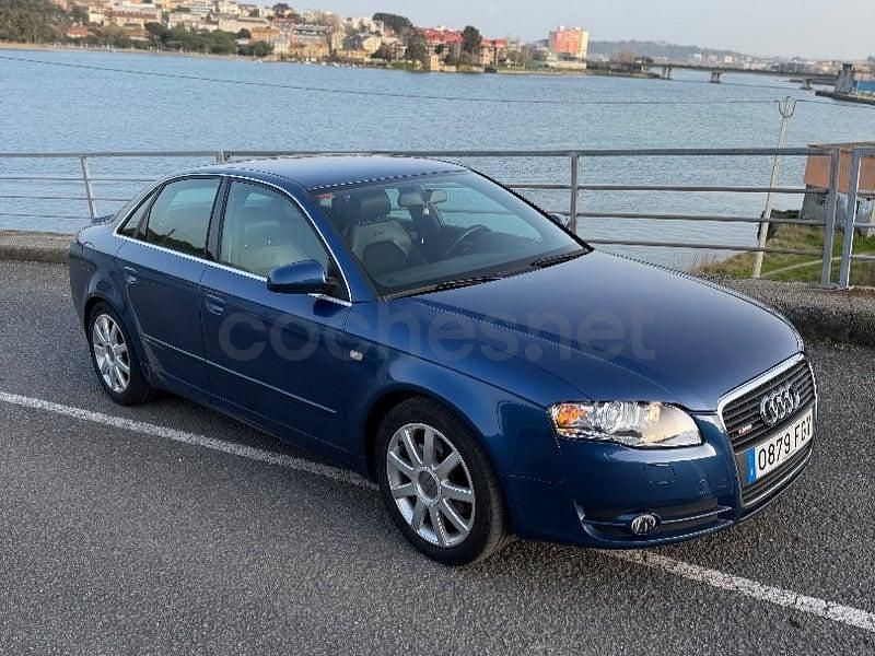 Usado Audi A4 S-Line 140 CV (102 kW) 2006 Azul Berlina
