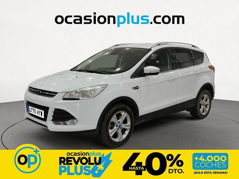 Usado Ford Kuga Trend 150 CV (110 kW) 2014 Blanco SUV
