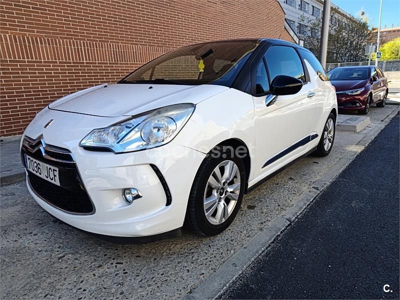 Usado Citroën DS3 82 CV (60 kW) 2014 Blanco Berlina
