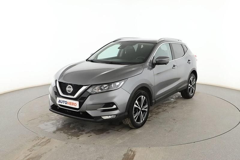 Usado Nissan Qashqai N-Connecta 140 CV (102 kW) 2018 Gris SUV