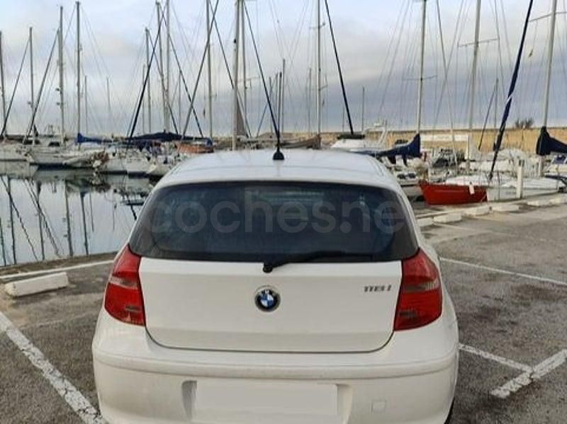 Usado BMW 118 143 CV (105 kW) 2008 Blanco Utilitario
