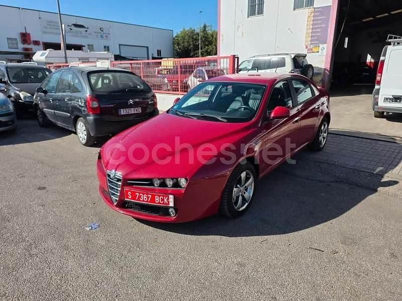 Rojo Usado 2010 Alfa Romeo 159 Berlina | 5500 € (Super precio) - Imagen 1/4