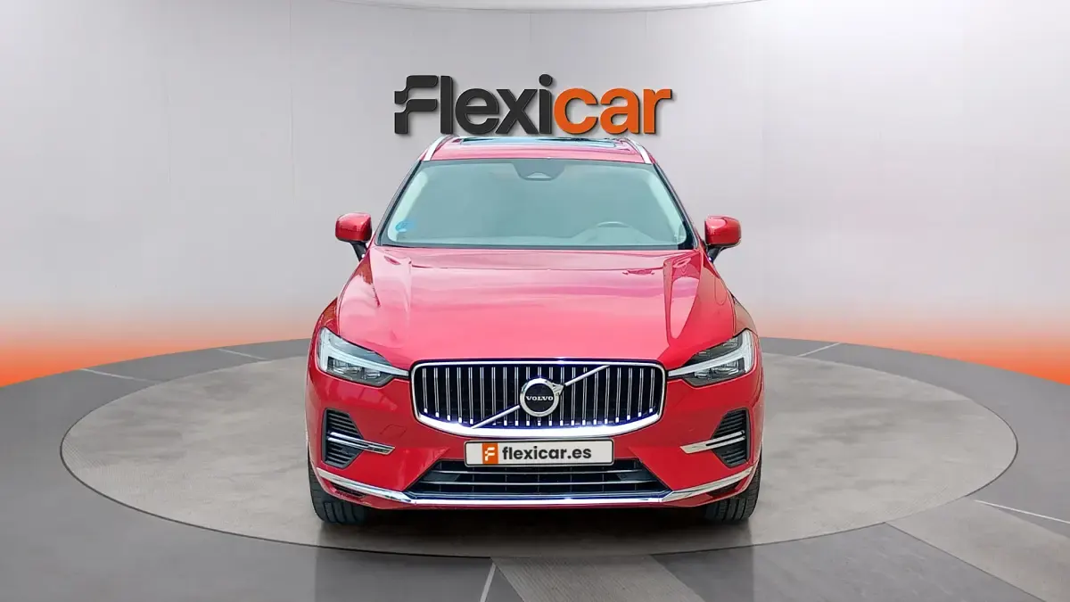 Usado Volvo XC60 Inscription 340 CV (250 kW) 2021 Granate SUV