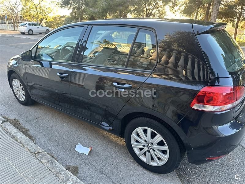 Usado VW Golf VII Sport 105 HP (77 kW) 2012 Preto Sedan