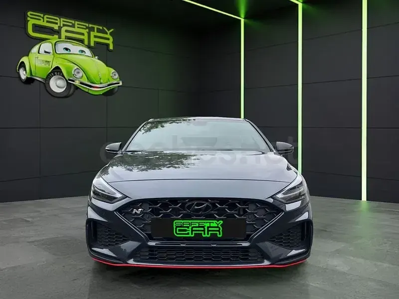 Usado Hyundai i30 N Performance 280 CV (205 kW) 2023 Gris / plata Berlina