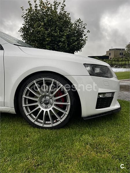 Usado Skoda Octavia RS 184 CV (135 kW) 2014 Blanco Utilitario