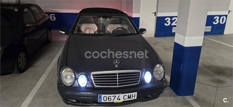 Usado Mercedes CLK430 Elegance 279 CV (205 kW) 2000 Azul Descapotable
