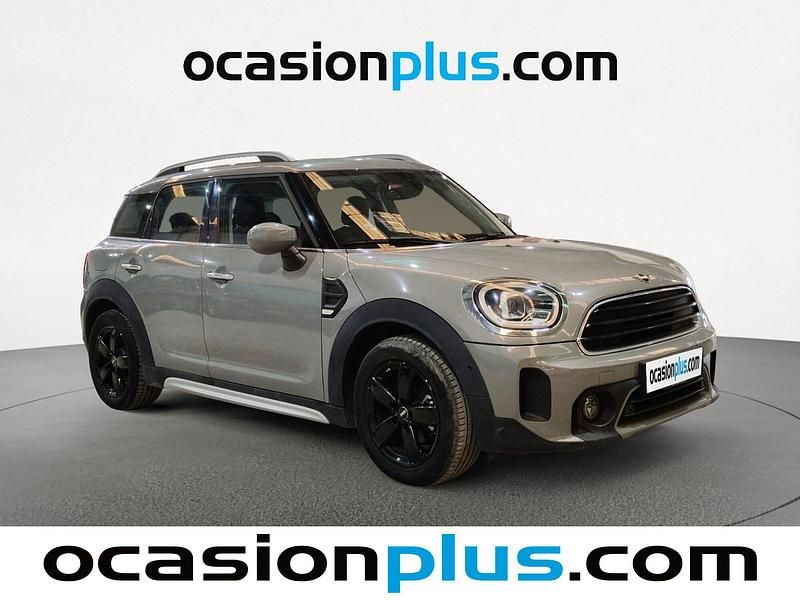 Usado Mini One D Countryman 116 CV (85 kW) 2022 Gris / plata SUV