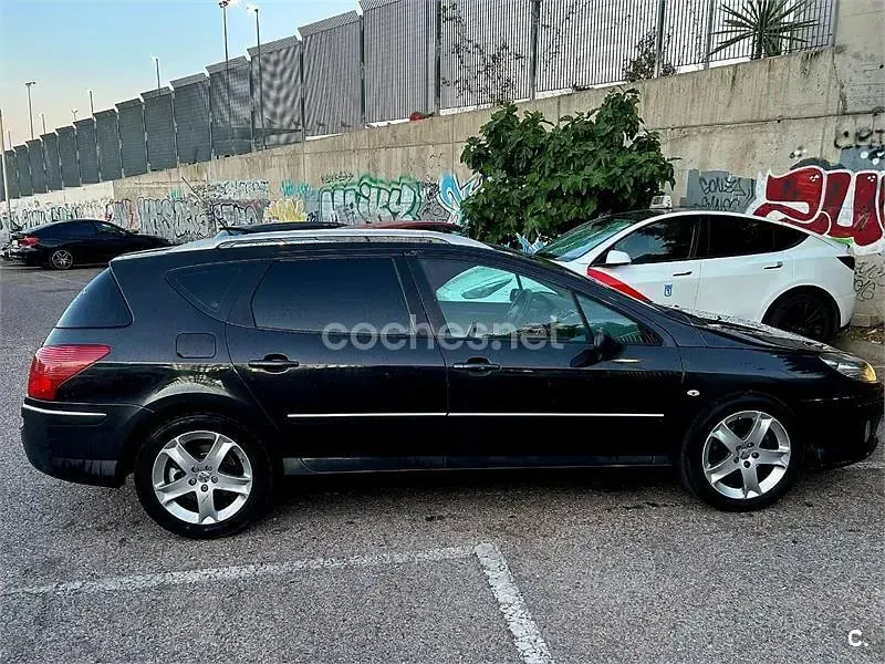 Usado Peugeot 407 Sport 136 CV (100 kW) 2006 Negro Familiar