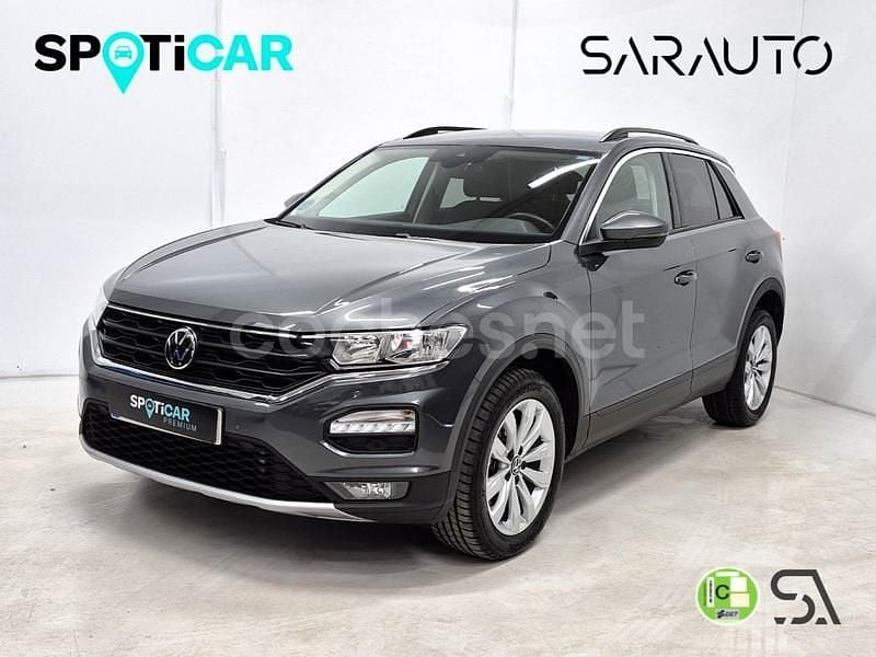 Gris / plata Usado 2021 VW T-Roc Advance SUV | 24.900 € (Precio justo) - Imagen 1/4