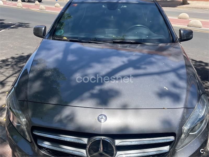 Gris / plata Usado 2014 Mercedes A200 Urban Berlina | 11.500 € (Buen precio) - Imagen 1/4