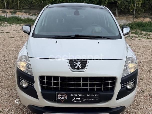 Usado Peugeot 3008 Allure 115 CV (84 kW) 2013 Blanco Familiar
