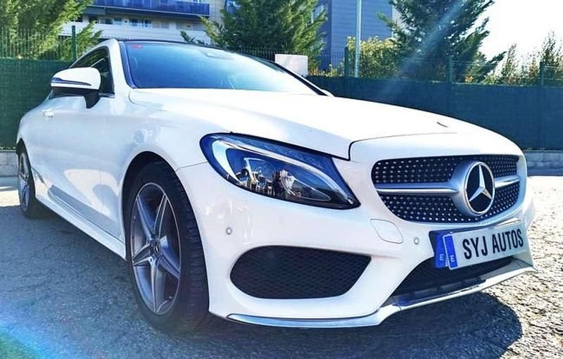 Usado Mercedes 220 170 CV (125 kW) 2017 Blanco Coupe
