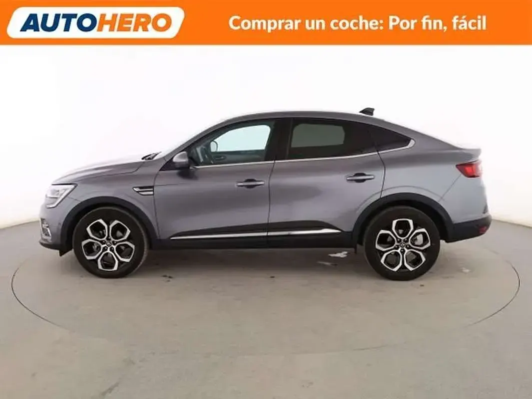 Usado Renault Arkana Zen 140 CV (102 kW) 2022 Gris SUV