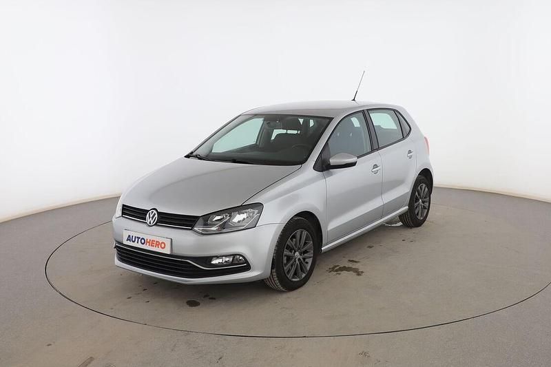 Usado VW Polo Advance 90 CV (66 kW) 2015 Plata Utilitario