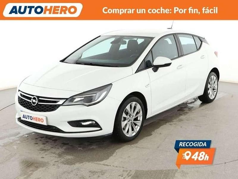 Usado Opel Astra Selective 110 CV (80 kW) 2016 Blanco Utilitario