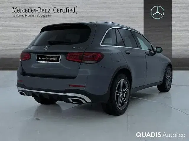 Usado Mercedes GLC220 194 CV (142 kW) 2022 Gris selenita SUV