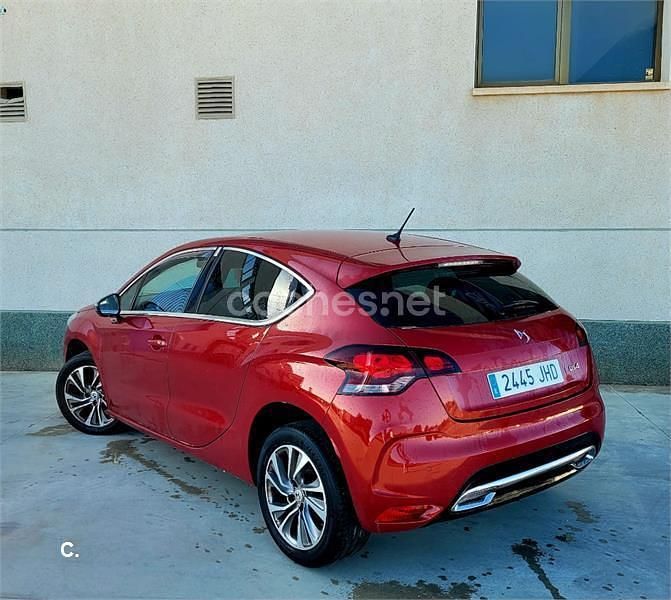 Usado Citroën DS4 Style 114 CV (83 kW) 2014 Rojo Utilitario