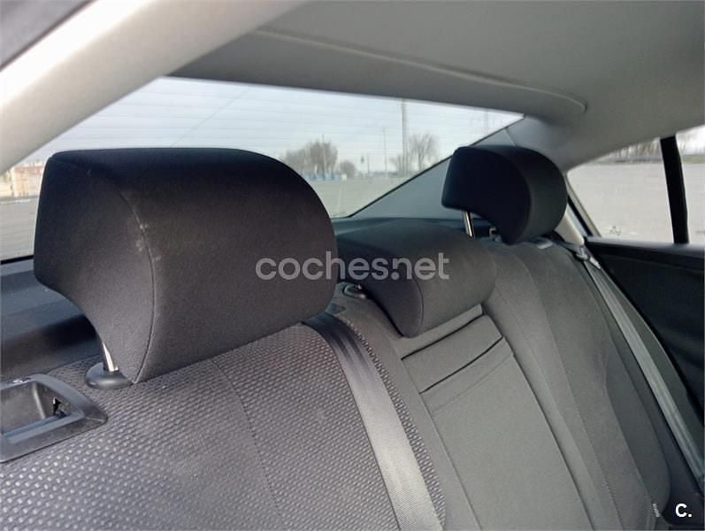 Usado VW Passat Highline 140 CV (102 kW) 2008 Azul Berlina