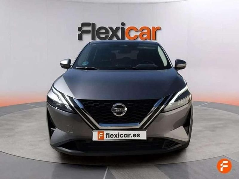 Usado Nissan Qashqai Acenta 158 CV (116 kW) 2021 Gris SUV