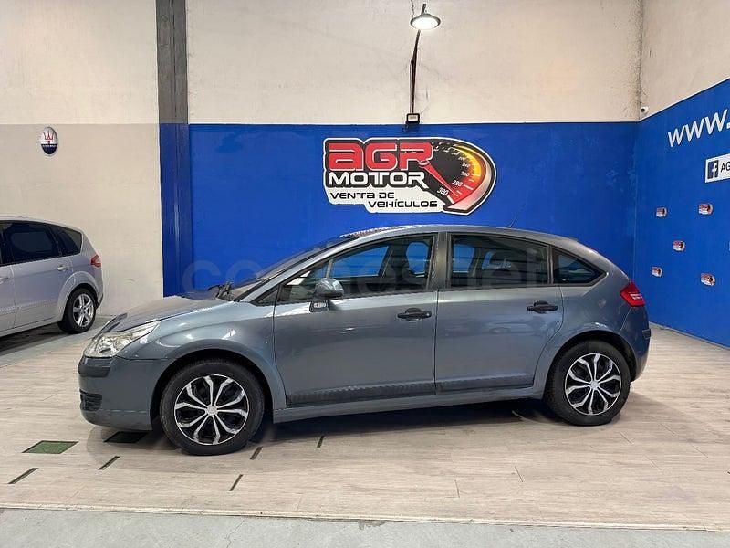 Gris / plata Usado 2005 Citroën C4 Berlina | 2999 € (Un poco caro) - Imagen 1/4
