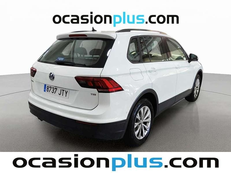 Usado VW Tiguan Edition 125 CV (91 kW) 2016 Blanco SUV