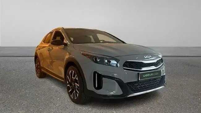 Nuevo Kia XCeed Style 115 CV (84 kW) 2026 Gris SUV