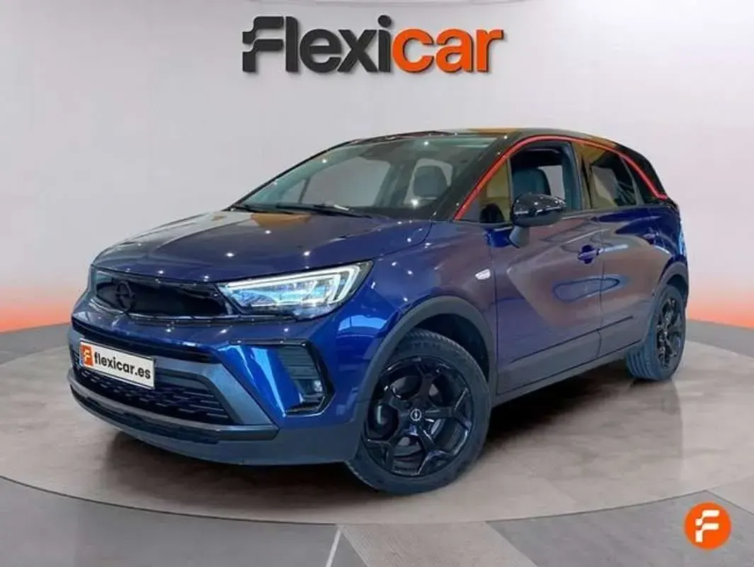 Usado Opel Crossland GS Line 110 CV (80 kW) 2023 Azul SUV