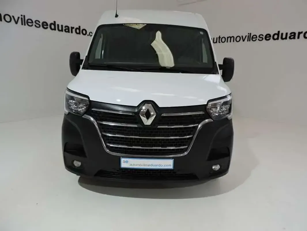Usado Renault Master 145 CV (106 kW) 2021 Blanco Monovolumen