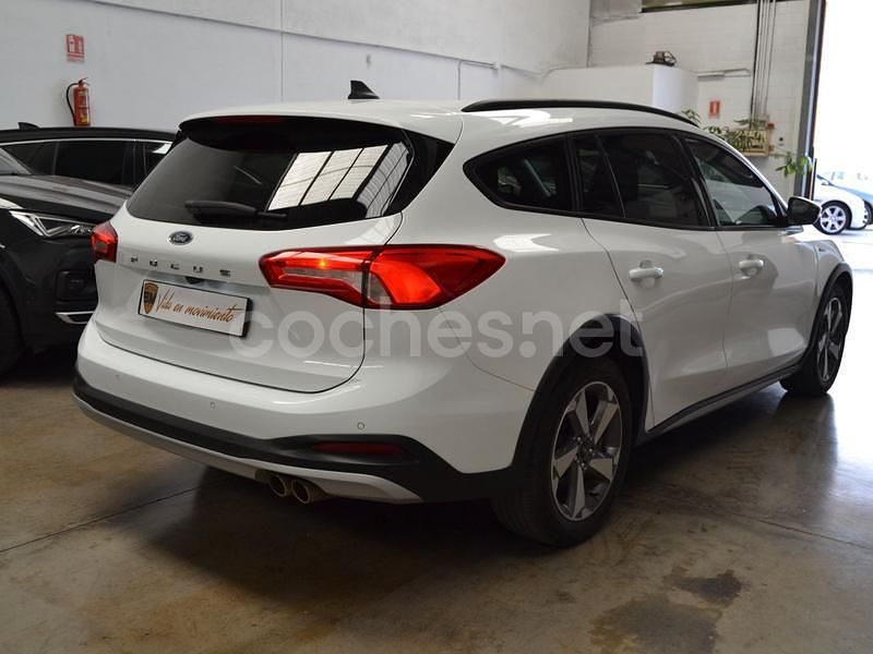 Usado Ford Focus ST-Line 150 CV (110 kW) 2020 Blanco Familiar